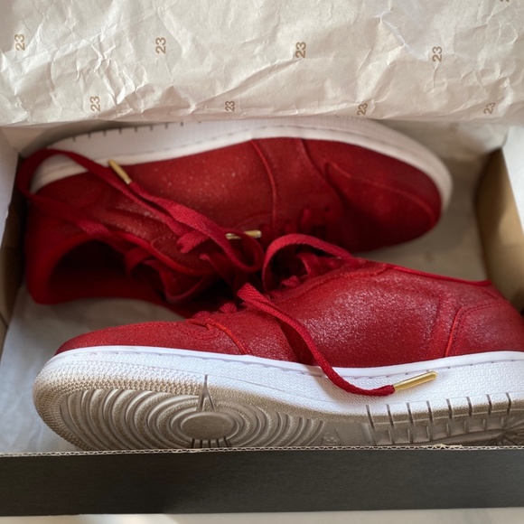 Air Jordan 1 Retro Low NS Metallic Red - Picture 3 of 4